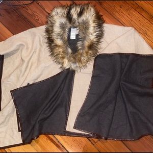 Evy’s Tree Caramel Cape